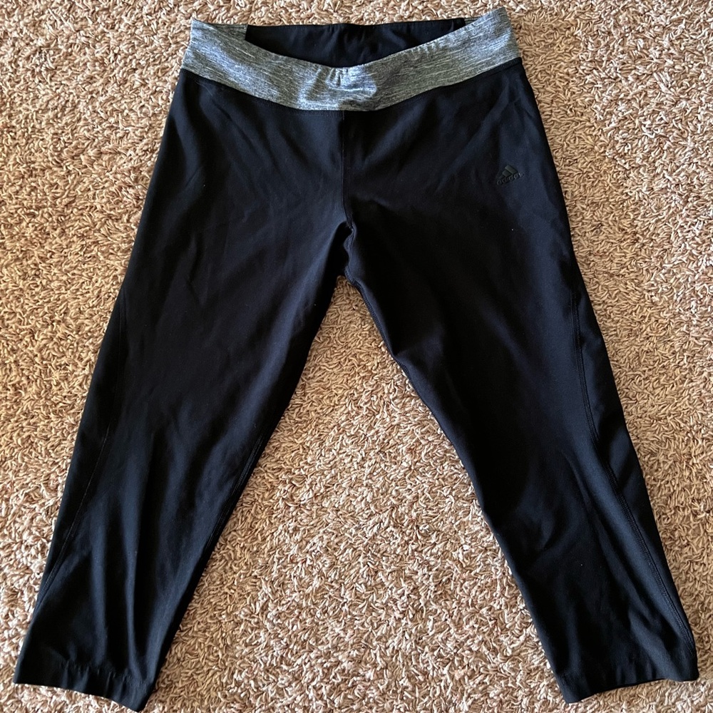 Adidas crop leggings
